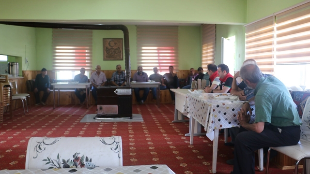 Erzincan'da İl Tarım ve Orman Müdürü Koçaker üreticilerle buluştu