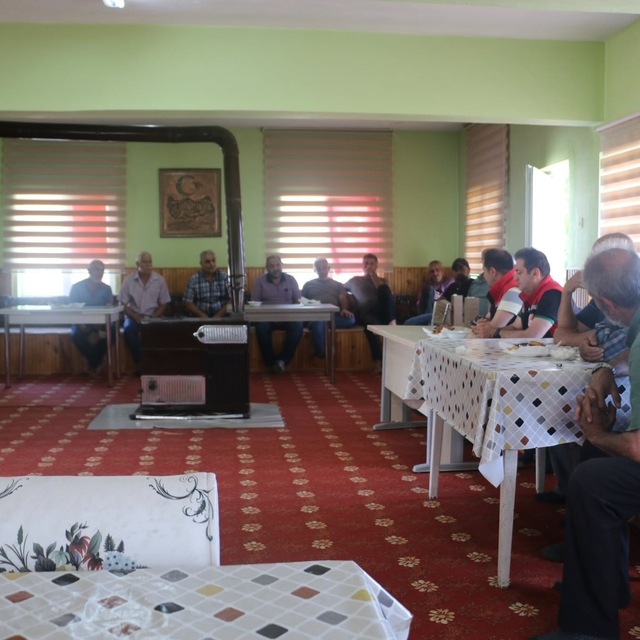 Erzincan'da İl Tarım ve Orman Müdürü Koçaker üreticilerle buluştu