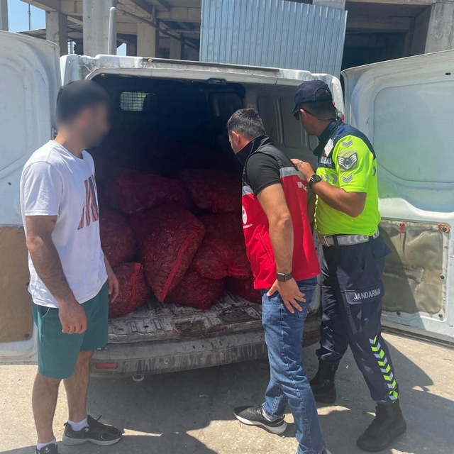 Tekirdağ'da 700 kilogram kaçak midye ele geçirildi