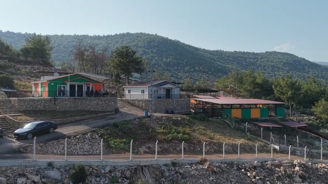 Kozan'da hedef sıfır sahipsiz sokak hayvanı
Başkanı Atlı: "Hedefimiz kent merkezinde sahipsiz hayvan bırakmamak"
