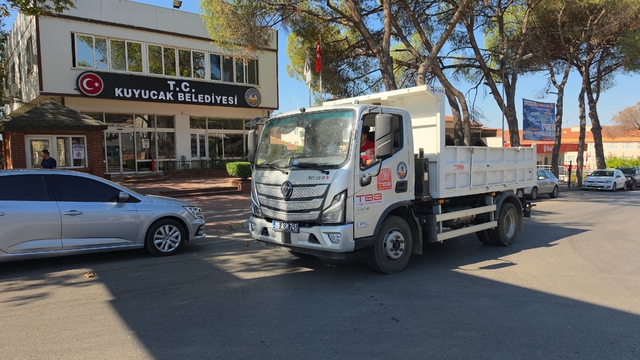 Kuyucak'ta üstyapı çalışmaları sürüyor