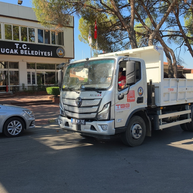 Kuyucak'ta üstyapı çalışmaları sürüyor