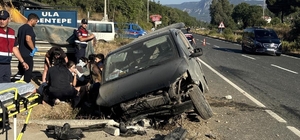 Muğla'da araç yoldan çıktı: 1'i çocuk 7 yaralı