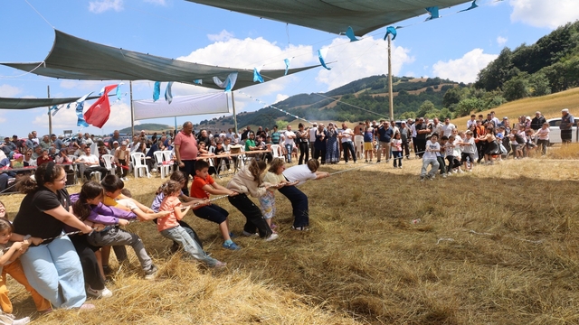 İğdir Boyu 2. Toyu Yayla Şenliği'nde gurbet ile sıla buluştu