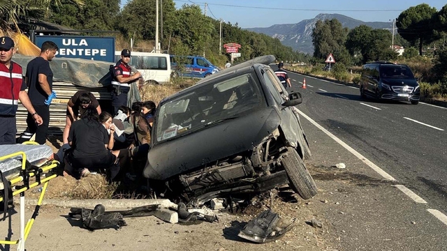 Minibüs şarampole devrildi: 6 yaralı