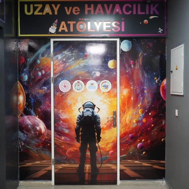 Muğla Gençlik Merkezi uzay ve havacılık atölyesi kapılarını açıyor