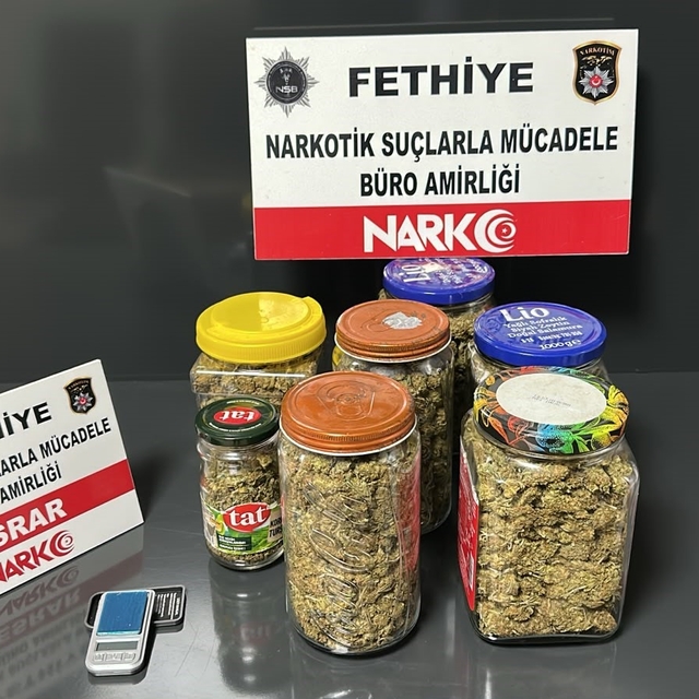 Fethiye'de 1195 gram uyuşturucu madde ele geçirildi