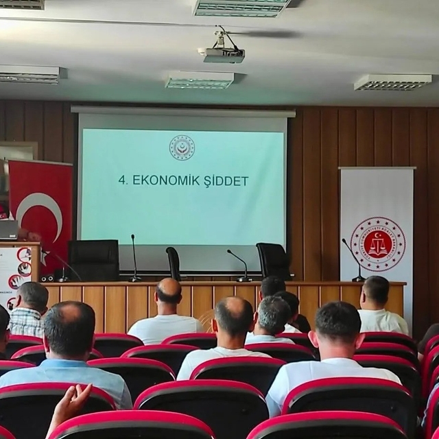 Aile içi şiddete karşı farkındalık eğitimi