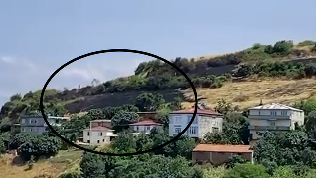 Örtü yangını büyümeden söndürüldü