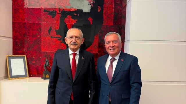 CHP Gene Merkezini ziyaret eden Başkan Kepenek'ten Kılıçdaroğlu'na destek mesajı