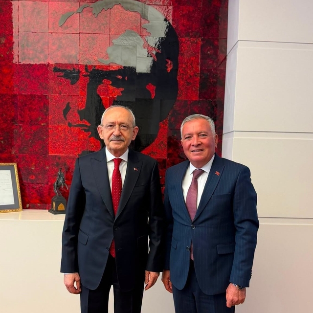 CHP Gene Merkezini ziyaret eden Başkan Kepenek'ten Kılıçdaroğlu'na destek m...