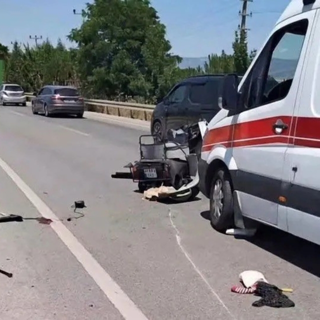 Acıpayam'da SUV aracın çarptığı elektrikli bisikletin sürücüsü yaşamını yit...