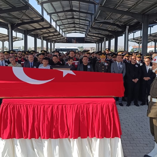 Eğitim sırasında rahatsızlanıp hayatını kaybeden hava harp okulu öğrencisi...