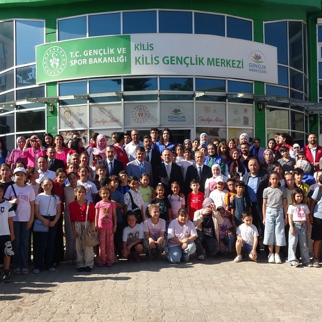 Bakan Yardımcısı  Eminoğlu Kilis'te gençlerle buluştu