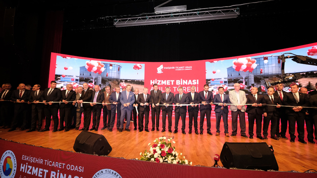 Bakan Yardımcısı Gürcan ve Hisarcıklıoğlu, ETO hizmet binasının açılışına katıldı