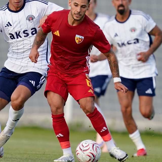 Kasımapaşa hazırlık maçında Kayserispor'u 1-0 mağlup etti