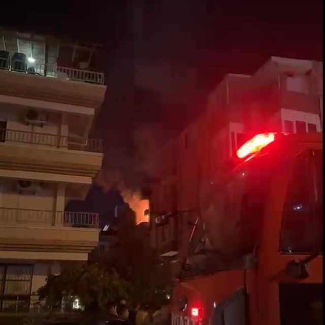 Didim'de ikamet yangını; yangın çıkan dairede maddi hasar oluştu