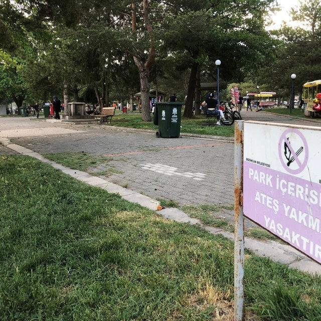 Atatürk Parkı'nda mangal yasağı deliniyor, vatandaş tepkili
