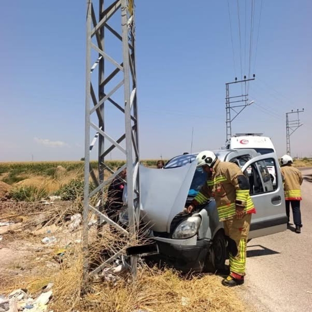 Reyhanlı'da trafik kazası: 3 yaralı
