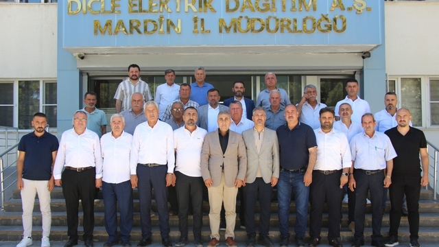 Mardinli muhtarlar Dicle Elektrik'in yatırımlarını memnuniyetle karşıladı