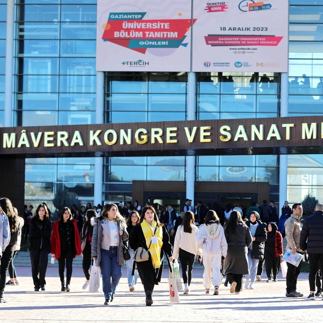 GİBTÜ, tercih döneminde aday öğrencilerle buluşuyor
GİBTÜ'den adaylara bire...