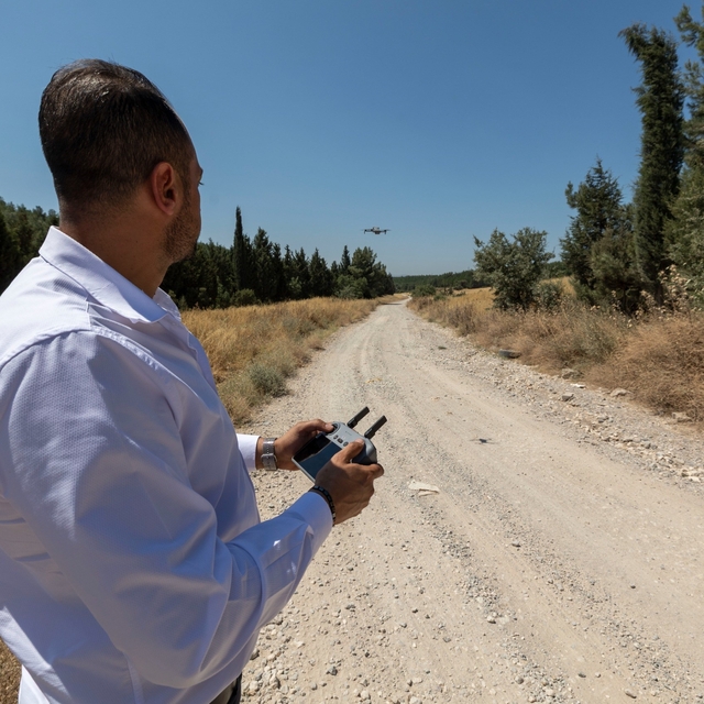 Kaçak moloz dökenlere dronlu takip