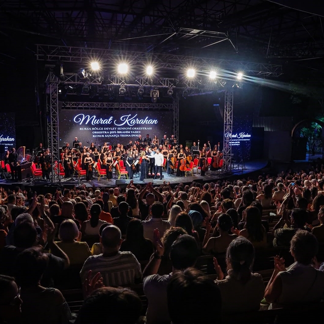 64'üncü Uluslararası Bursa Festivali'ne büyüleyici açılış