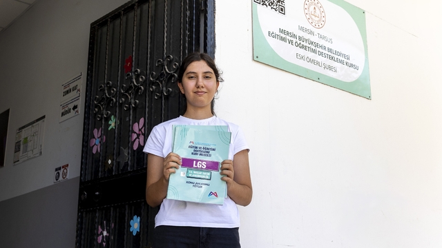 LGS'de Tarsus birincisi Mersin Büyükşehir Belediyesi kurs merkezinden