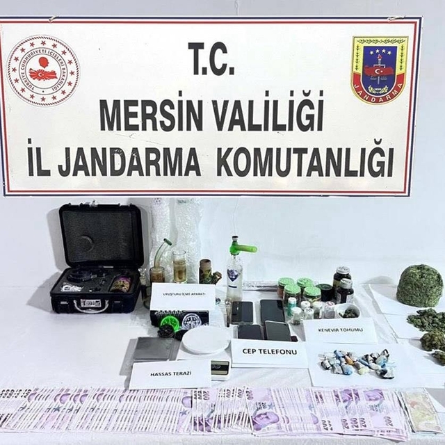 Uyuşturucu taciri 2 şüpheli yakalanıp tutuklandı