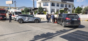 Van'da trafik kazası: 2 yaralı