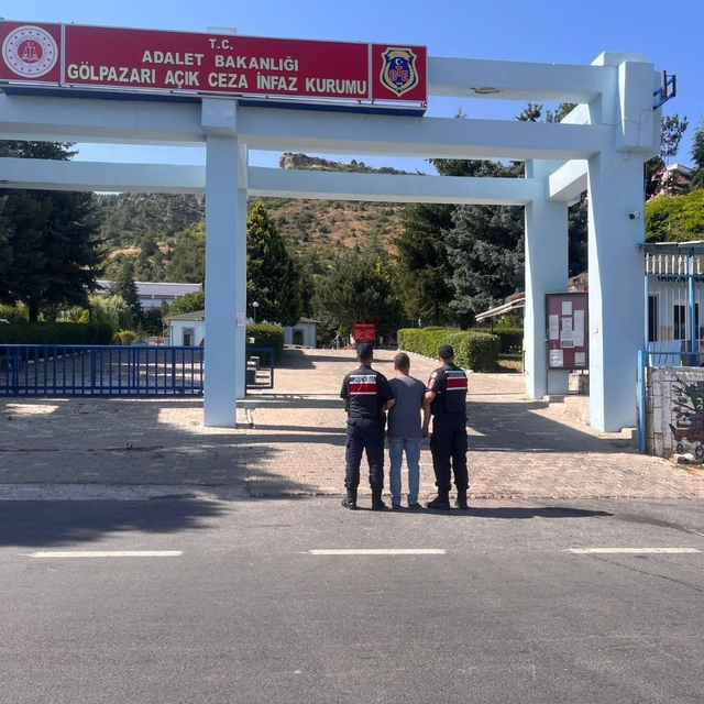 Bilecik'te 1 yıl 13 ay hapis cezası ile aranan şahıs yakalandı