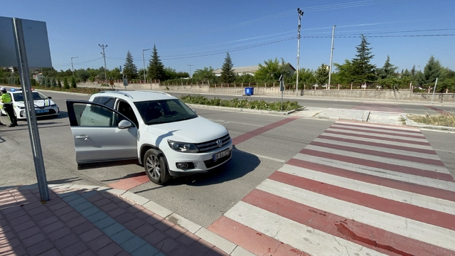 Karaman'da SUV aracın çarptığı kız çocuğu yaralandı