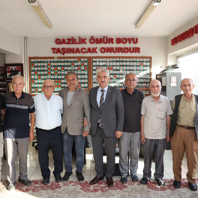 Vali Mehmet Makas'tan Gazilere anlamlı ziyaret