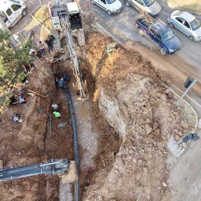 Mardin'de 14 mahallenin içme suyu hattı yenilendi