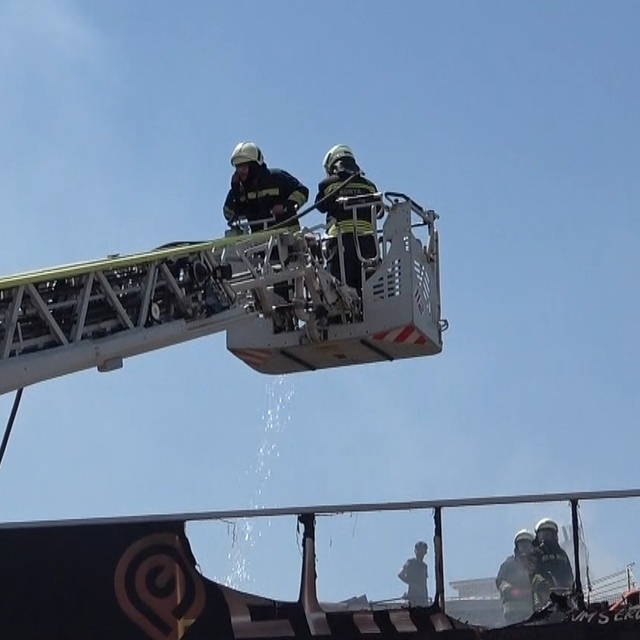 Konya'da iş yerinde çıkan yangın paniğe neden oldu
