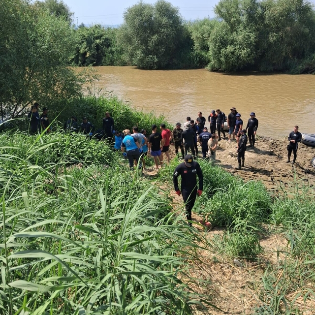 Eda ve Şahin'in nehirde akıntıya kapıldıkları anlar kamerada (2)