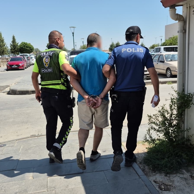 Hırsızlık ve dolandırıcılık olayının şüphelisi 2 şahıs yakalandı