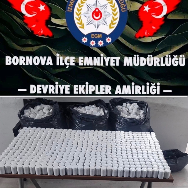 'Dur' ihtarına uymayıp kaçan araçtan on binlerce uyuşturucu hap çıktı