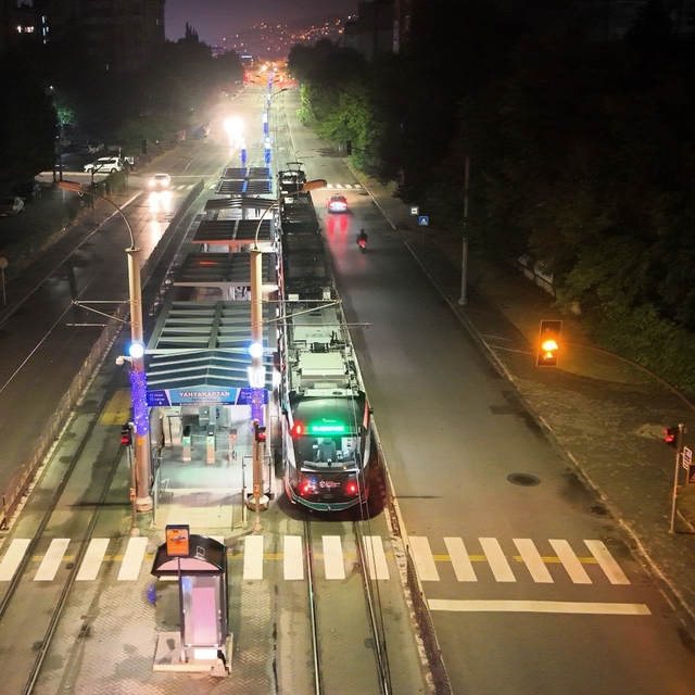 Kocaeli'de tramvayın yolcu kapasitesi 600'e çıkıyor