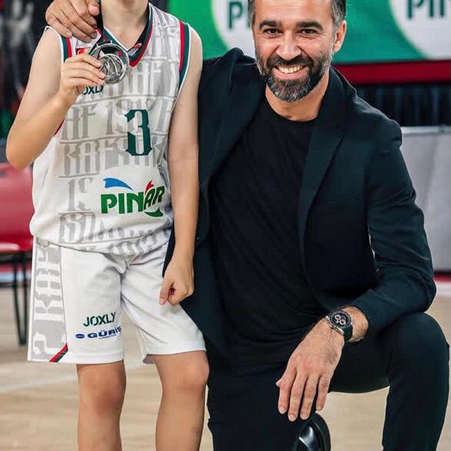 Karşıyaka'da Karabulut gidiyor, Çınar dönüyor