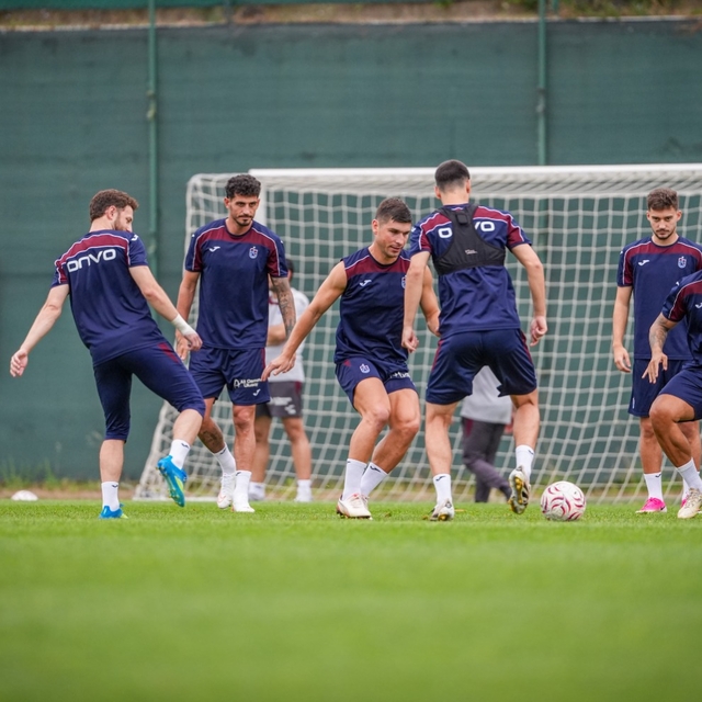 Trabzonspor, kamp için Avusturya'ya gitti