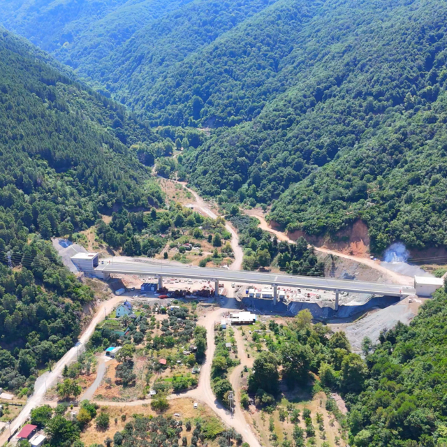 Yalova-Armutlu yolu tamamlanıyor