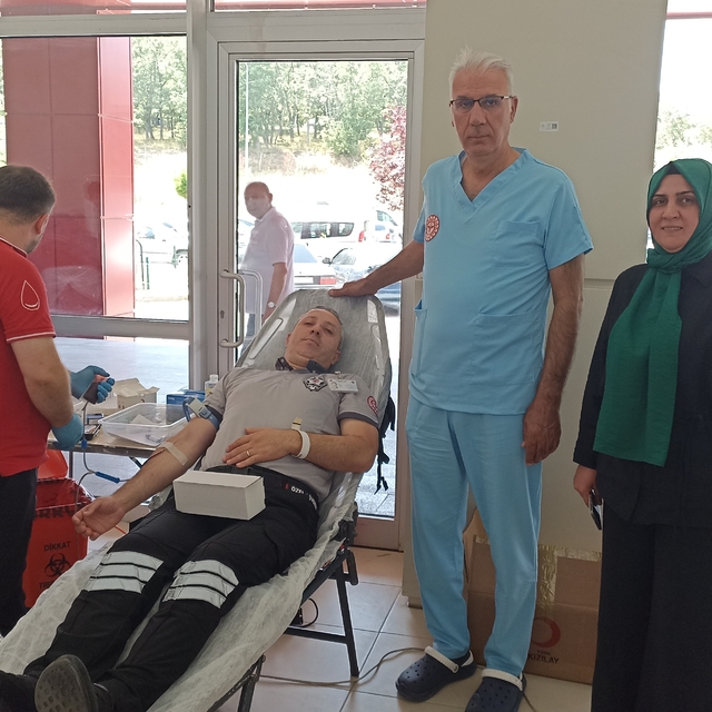 Havza Devlet Hastanesi'nde kan bağışı: 30 ünite kan toplandı