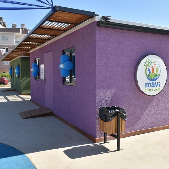 Kepez'den Mavi Dünya Otizm ve Down Sendromlu Bireyler Tematik Parkı