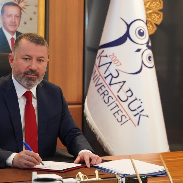 KBÜ Rektörü Kırışık'tan tercih sürecindeki adaylara mesaj