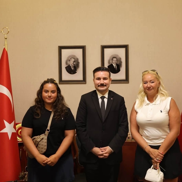 Gökçeada Kaymakamı Acar vatandaşlarla bir araya geldi