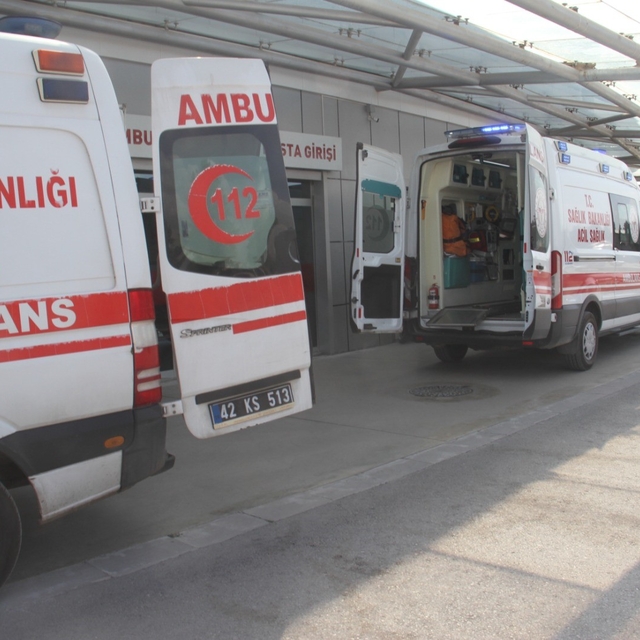 Beyşehir'de iki ayrı trafik kazası: 3 yaralı