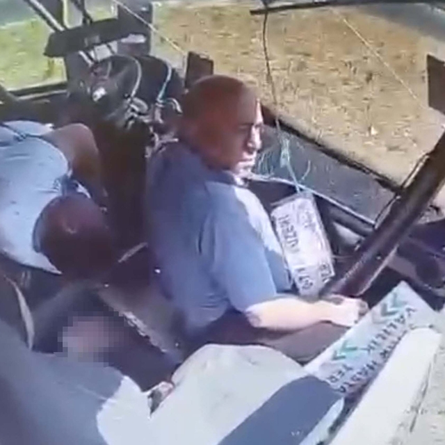 Manisa'da iki minibüs çarpıştı; 1 ölü, 11 yaralı (3)