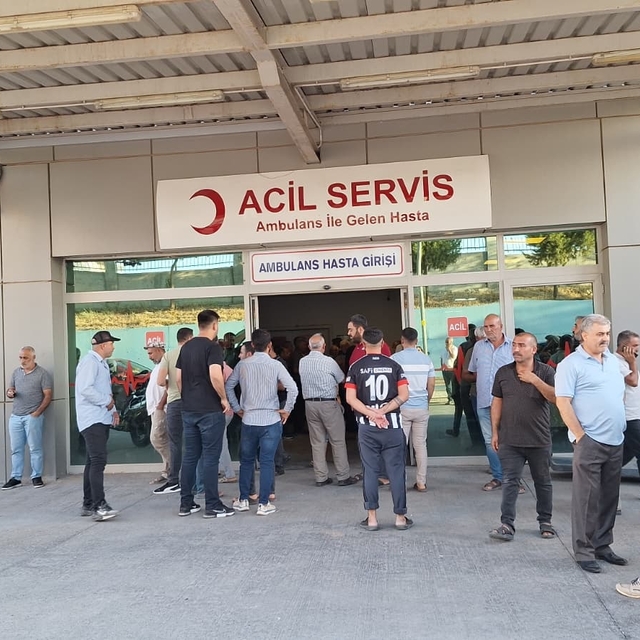 Düğün magandası 1'i ağabeyi 2 kişiyi yaraladı