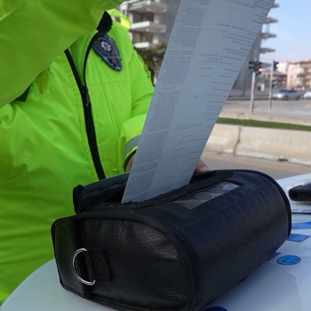 Dronlu denetimde 11 motosiklet sürücüsüne 60 bin lira ceza